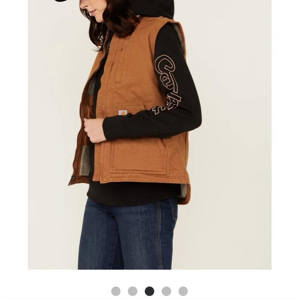 Carhartt  Women's Brown Sherpa-Lined Washed Duck Vest - Picture 8 of 16